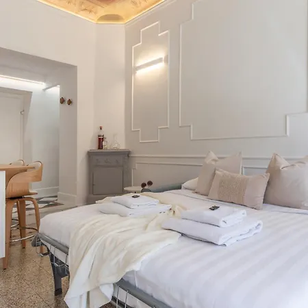 New - Pietrapiana Five Senses - Center Apartment